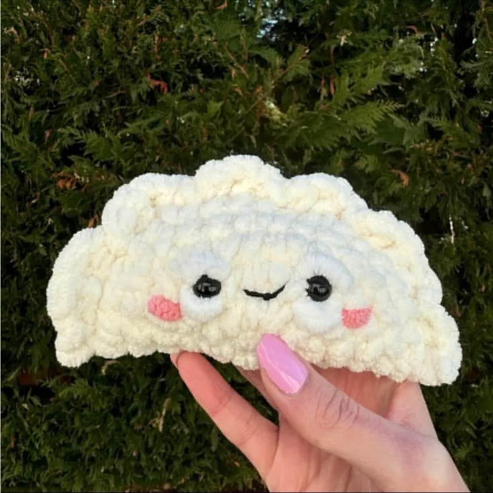 Handmade Dumpling Amigurumi Crochet Bao
Plushie Stuffed Toy